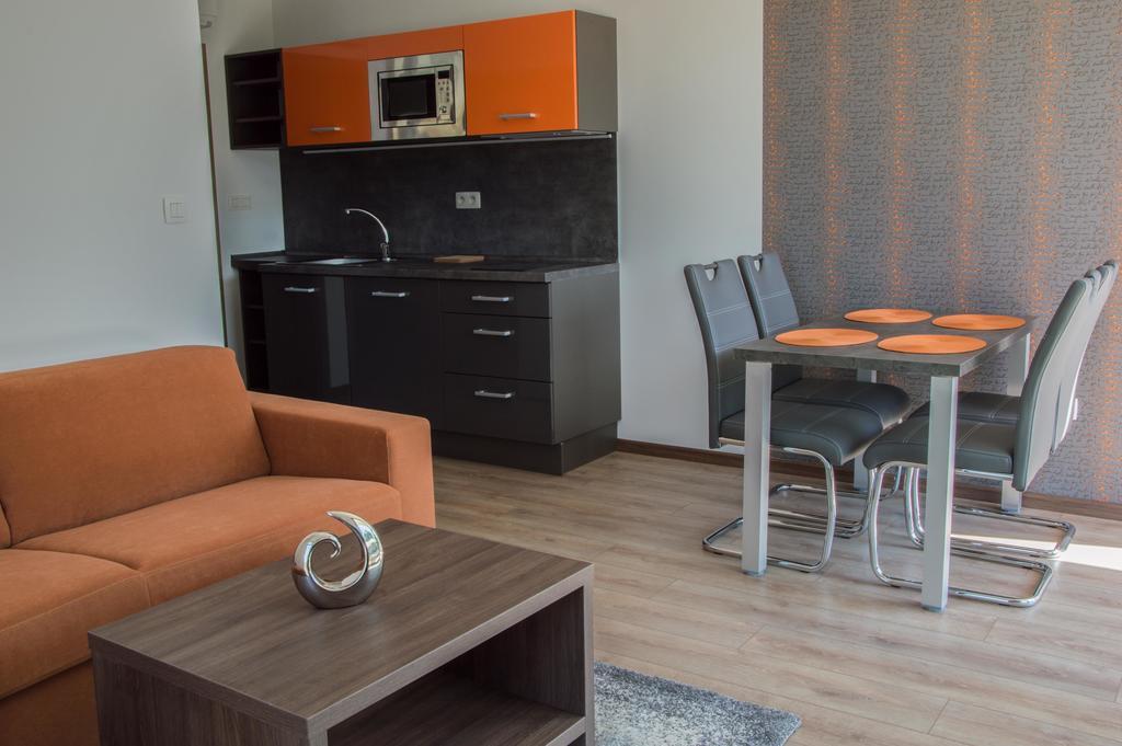 Apartmanovy Dom Krivan Bešeňová Exterior foto
