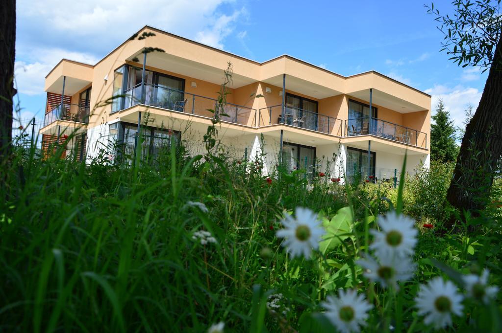 Apartmanovy Dom Krivan Bešeňová Exterior foto